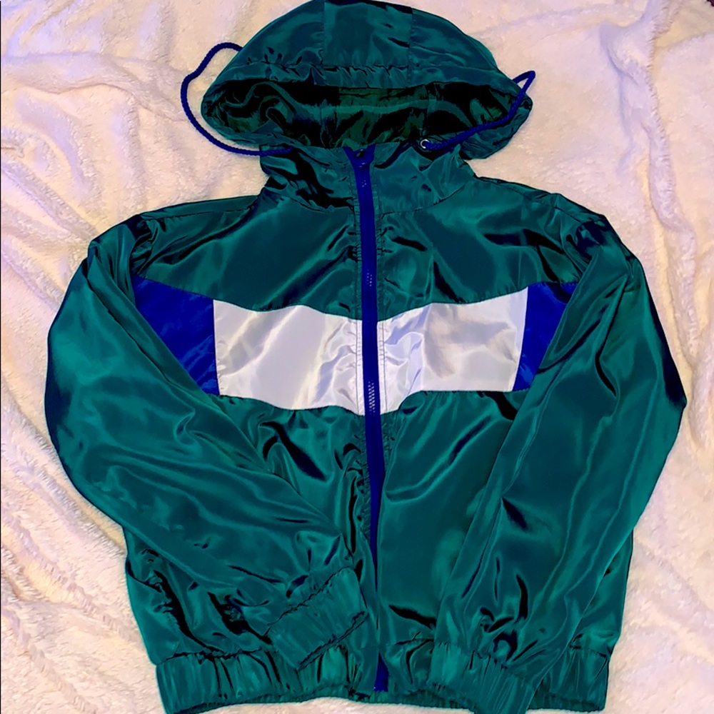 Windbreaker Hoodie !